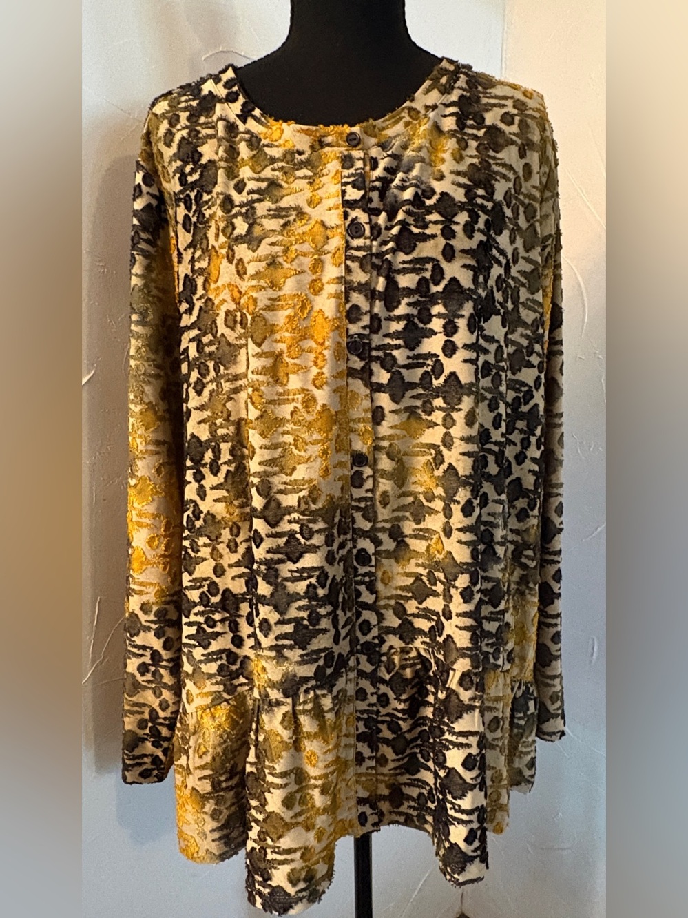LOGO by Lori Goldstein Blouse in Mustard, Black & Cream Abstract